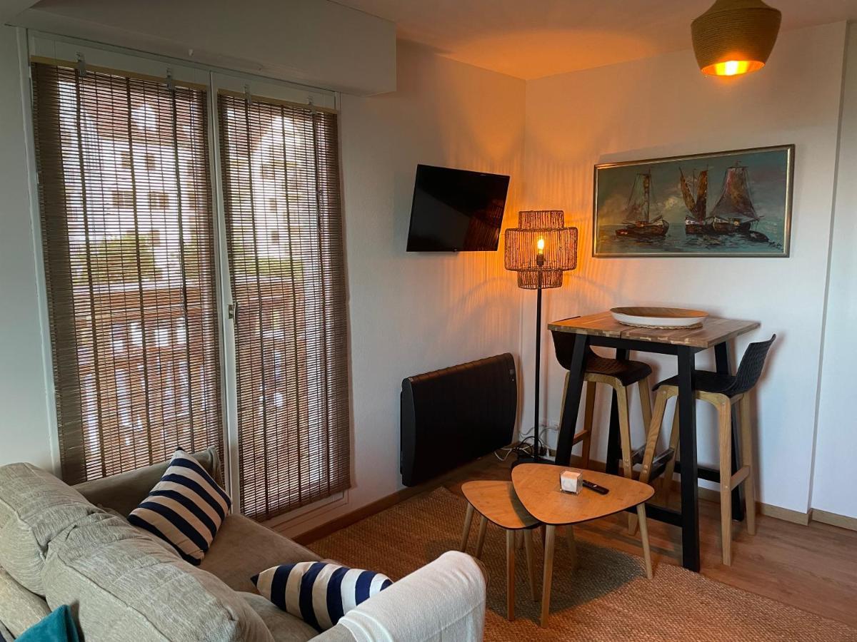 Joli Studio Pres Du Front De Mer Cabourg Extérieur photo